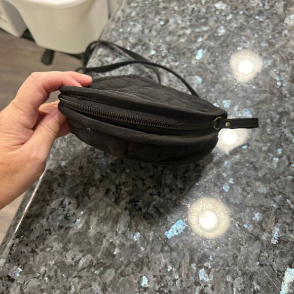 Vera Bradley Quilted Mini Crossbody Wallet Purse – Black – Compact Travel Organi - Picture 8 of 8